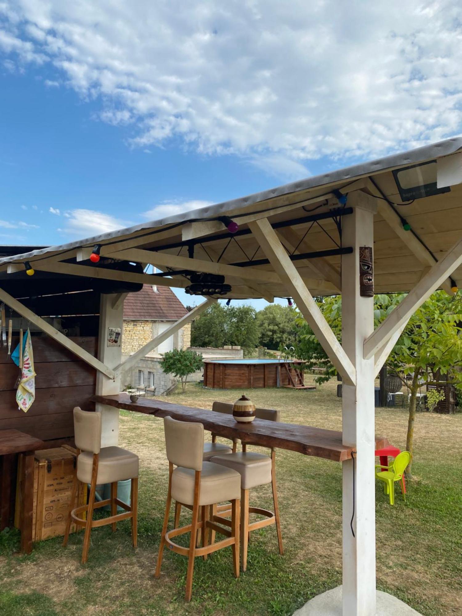 Complexe Familial Villa Charmes  Exterior foto
